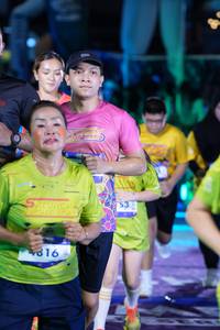 BIB: 4816
                            <button type="button" onclick="openModal(26224593)" class="btn btn-primary btn-sm float-right btn-popup" data-toggle="modal" data-target=".modal-high-quality">
                        <i class="fas fa-shopping-cart"></i> Add to Cart
                    </button>
                                            <button type="button" onclick="isThisMe(26224593, true)" class="btn btn-success btn-sm float-right btn-popup btn-isme hidden" data-toggle="tooltip" data-placement="bottom" title="นี่คือรูปของคุณใช่ไหม คลิกที่นี่เพื่อเอาเข้าอัลบั้ม">
                        <i class="fas fa-plus"></i> Add to album
                    </button>
                    <button type="button" onclick="isThisMe(26224593, false)" class="btn btn-warning btn-sm float-right btn-popup btn-isnotme hidden">
                        <i class="fas fa-ban"></i> Remove from album
                    </button>